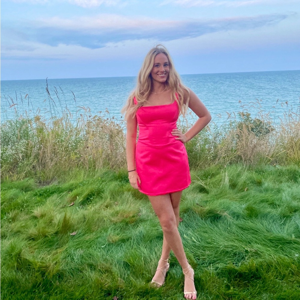 Elegant Pink Strapless Dress